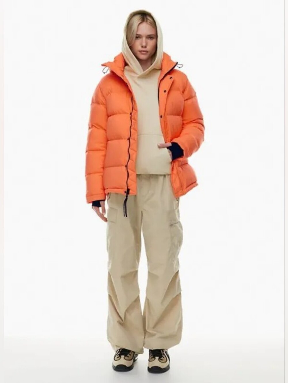 aritzia x Tna super puff